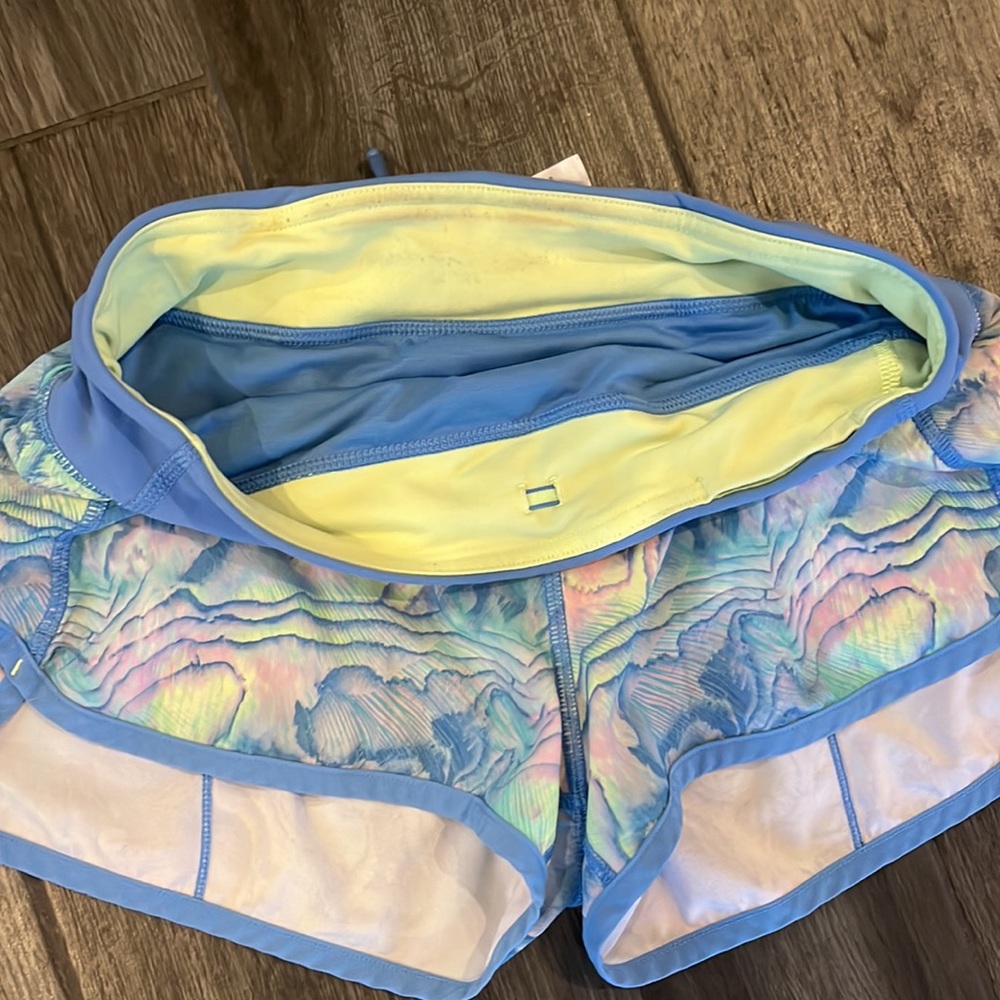 Ivivva patterned shorts - Picture 5 of 5